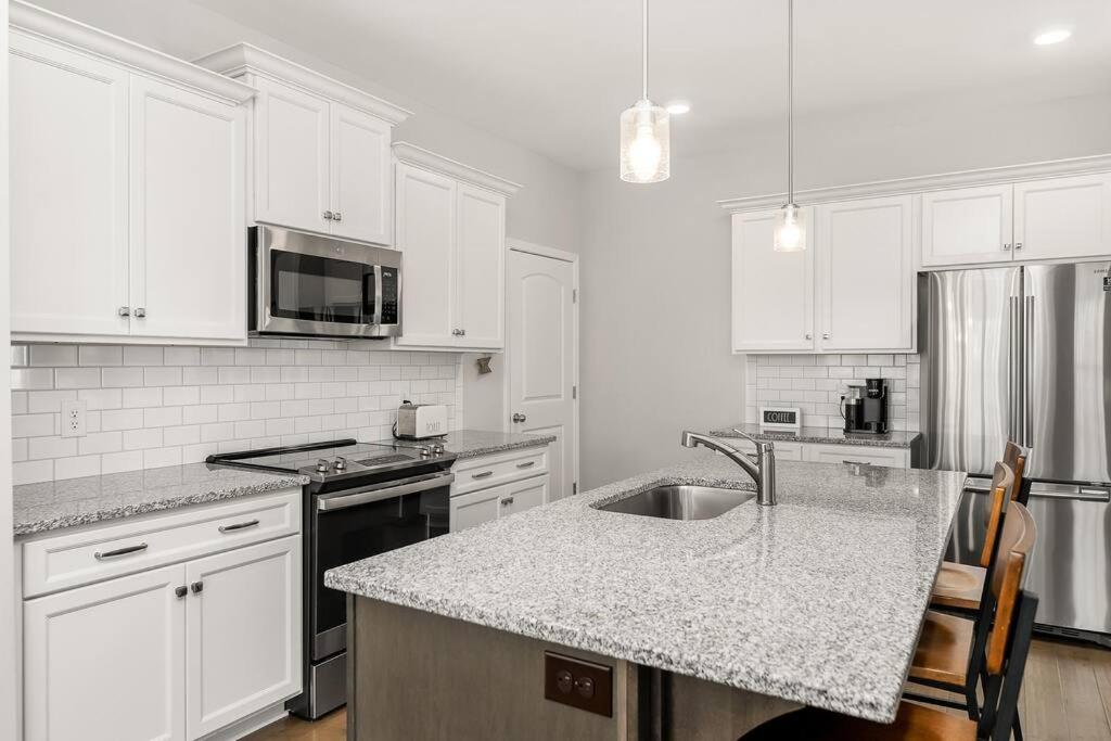 Beautiful Home With Lake And Marina Access, Firepit, Golf Cart Included Estill Springs Exterior photo